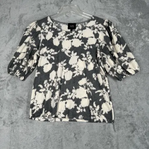 W5 Shirt Womens Small Gray Cream Floral Flower Whimsy Casual Neutral Minimalist