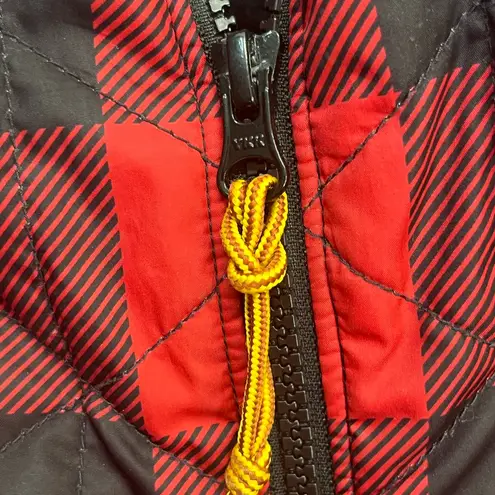 SOLD: L.L. Bean Half ZIP Buffalo Print Hooded Jacket L Petite Red/Black PREOWNED Red Size undefined