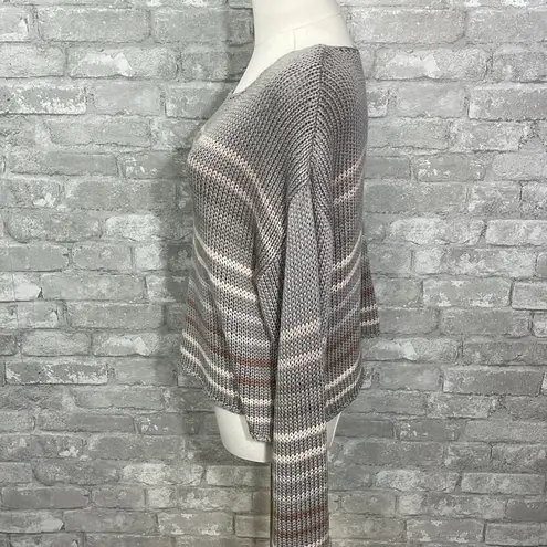 Lovestitch Gray and Brown Crew Neck Sweater with Ribbed Knit