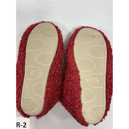Womans Athmile Slipon Slippers 11