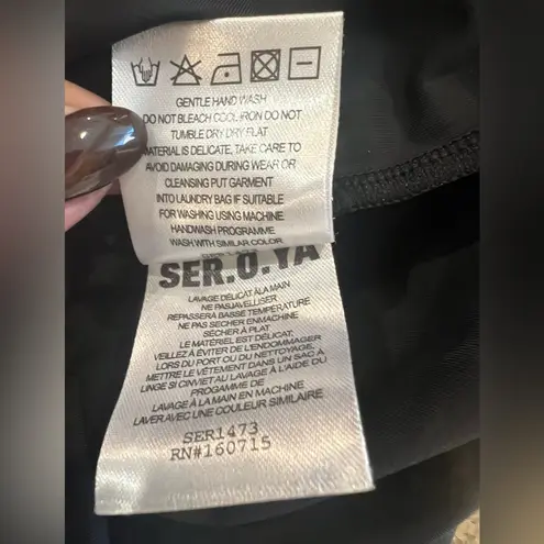 SER.O.YA PRIYANKA MESH V