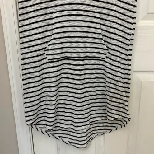Kona Sol Sleeveless Black and White Striped Hooded Swimsuit Cover Up