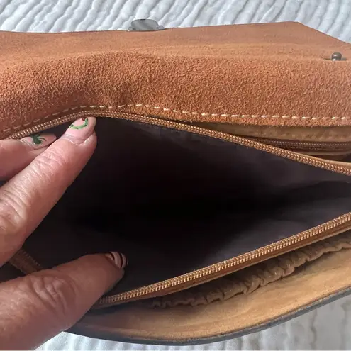 Patricia Nash Lanza Crossbody LEATHER WRISTLET