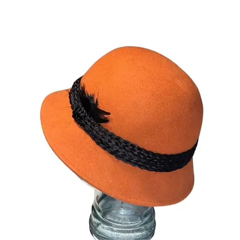 New Rust Betmar Tegan Wool Felt Cloche Hat Fedora Black Feathered Trim Accessory Orange