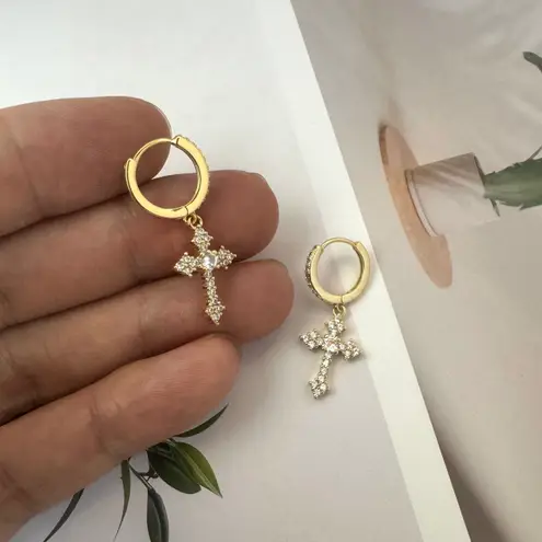 CZ Cross Dangle Drop Earrings for Men Women Streetwear Hip Hop Unisex Style Gold