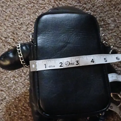 Black Faux Leather Chain Bear Purse Silver