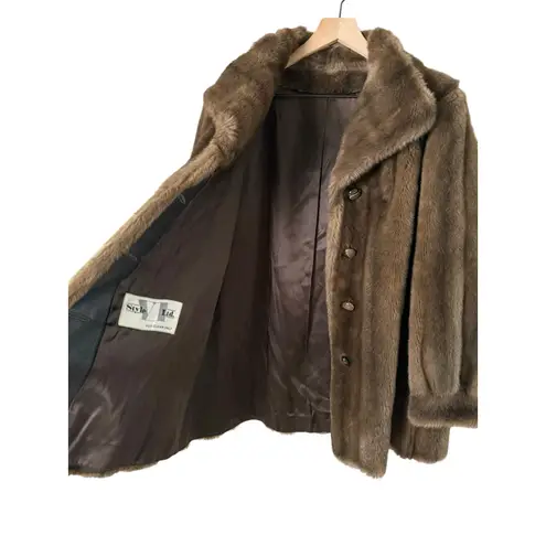 Vintage 1960s Mink Fur Coat in Light Brown Button Front by Style VI Ltd., Size M Size M
