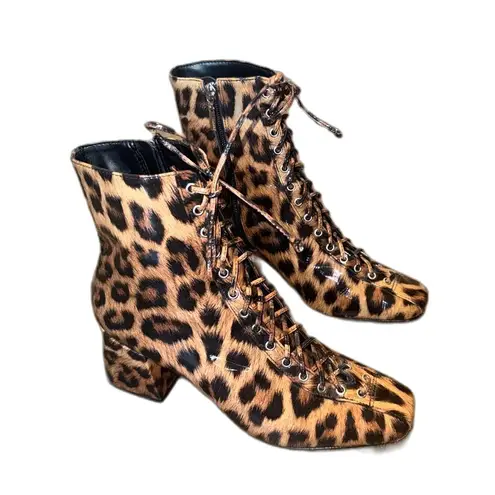 Schutz Kika Leopard Print Patent Leather Lace-Up Boot Shiny size 8.5B block heel