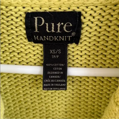 EUC Pure Handknit Chunky Crop Sweater
Size XS