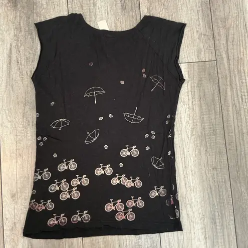 Black Bamboo Bike Umbrella Print Black Sleeveless Top Casual Comfy T