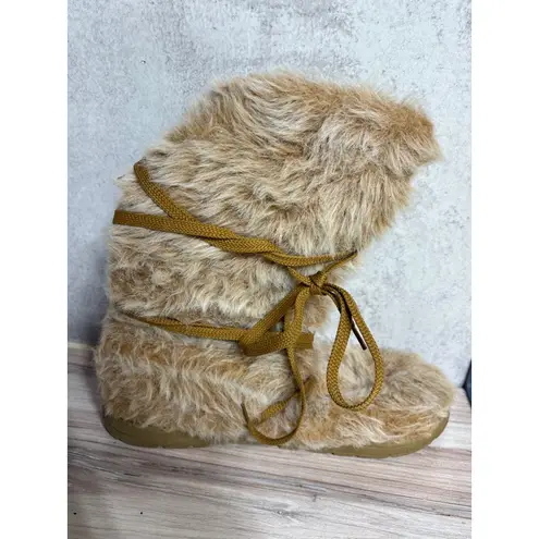 Lower East Side Wonens 11-12 Fuzzy Faux Fur Winter Boots Lace Up Moccasin Style