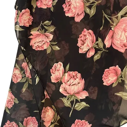 Live 4 Truth . Sheer Kimono/Duster. Size Small Black w/roses. Polyester. - Image 5