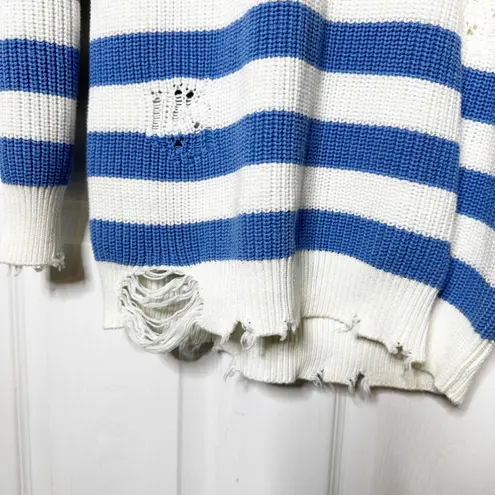 Ser.o.ya Distressed Striped Sweater White Blue Striped Oversized Knit Size M Size M