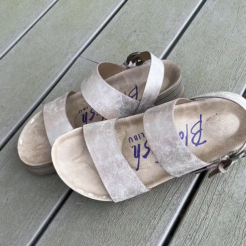 blowfish  Malibu Boutique Sandals Wedges Frosted Champagne Womens 8 Comfy