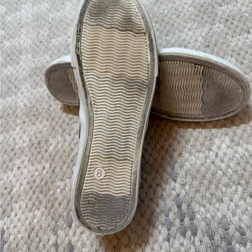 Mossimo Supply Co navy and White Slip