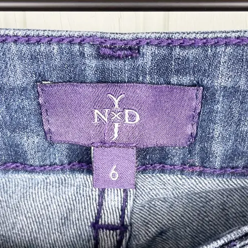 NYDJ Skinny Fit Blue Denim Jeans Snakeskin Fish Scale Print Women's Size 6