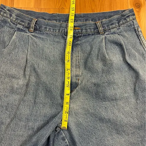 Consensus Vintage Denim Jean Shorts Jorts Unisex Pleated High Rise size 36 Blue