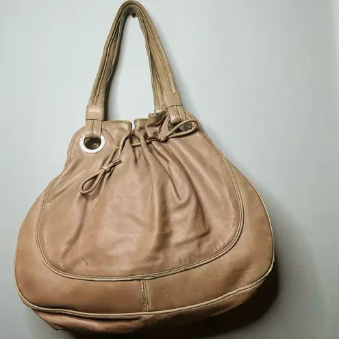 BVLGARI BULGARI Beige Leather Ruched Leather Gold Tone Hardware Hobo Bag