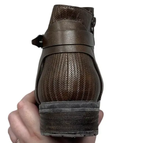 Baretraps “Yadda” Women’s Size 8.5M Brown Side Zip Ankle Booties Faux Leather