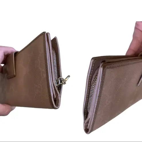 Gucci  Dusty Rose Light Pink GG Bifold Wallet AUTHENTIC