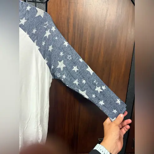 Women's Michael Lauren Star Print Raglan Sleeve Top! Women’s Medium! White