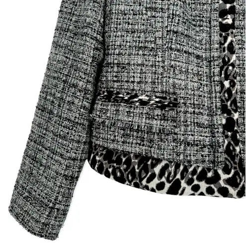 Tahari | Size 8 | Tweed Black White Leopard Animal Print Trim Blazer Jacket