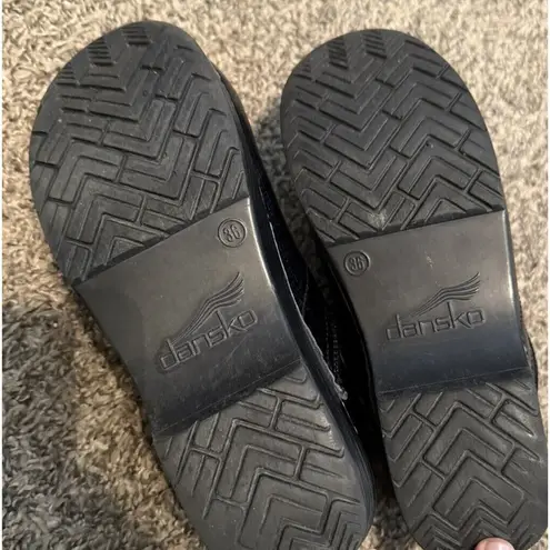 Dansko Clogs Professional Linen Patent Sz 36 (5.5) Black Metallic Rainbow Work