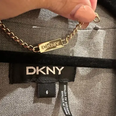 DKNY  Grey Collarless Gold D-Ring Jacket Blazer Women’s Size 6 Small Career