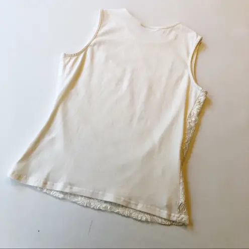 Hanky Panky Lace Overlay Sleeveless Top