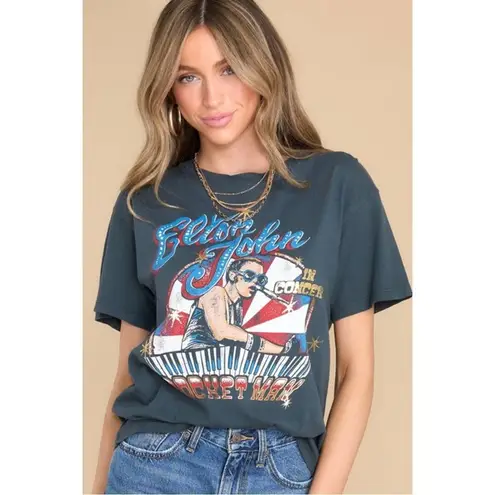 Daydreamer Black Red Blue Elton John Rocket Man Concert Oversized T-Shirt Sz S