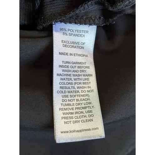 Koi Basics Black Scrub Top Short Sleeve V Neck Pockets Size Medium Medical Sherp