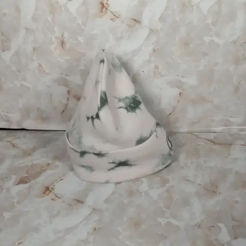 Lululemon women Bennie revelation tie dye size L/extra large sold out color