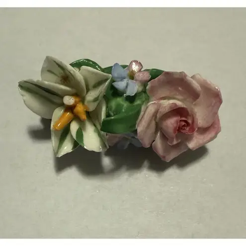 Vintage Antique Porcelain Painted Bunch of Flowers Floral Brooch Lapel Coat Pin