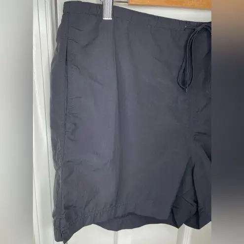 L.L.Bean  Nylon Drawstring Shorts Size XL Black Athleisure  EUC