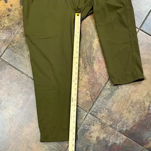 Yogipace Women’s Green Drawstring Pull