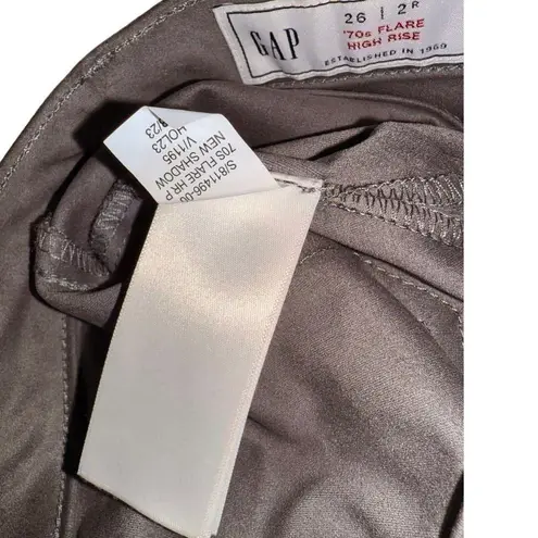 NWT The Gap SZ.26 High Rise Vegan Suede Retro ’70s Flare Jeans Pants Grey Gray