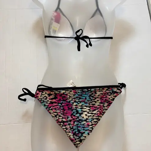 REEF 🌞NWT Watercolor 2pc Triangle top and Botton Bikini A64