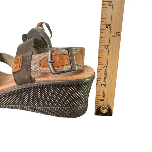 Keen Pastel Striped Cross Strap Comfort Sandals Woven Elastic Bands Womens 8