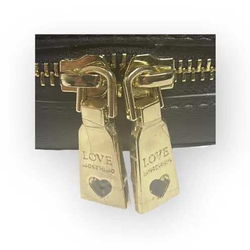 Love moschino new ❤︎︎ Quilted Logo Hardware Backpack ❤︎︎ Black Gold Hardware ❤︎︎