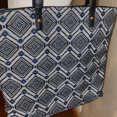 TARGET’ BOUTIQUE MOSSIMO TOTE BAG WHITE BLUE BLACK NWOT - Image 2