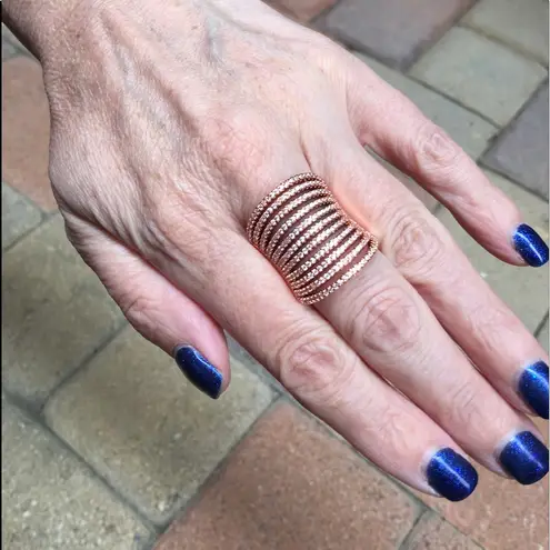 SWAROVSKI crystal* 18K GP cocktail rings size approx 7.5, NWOT