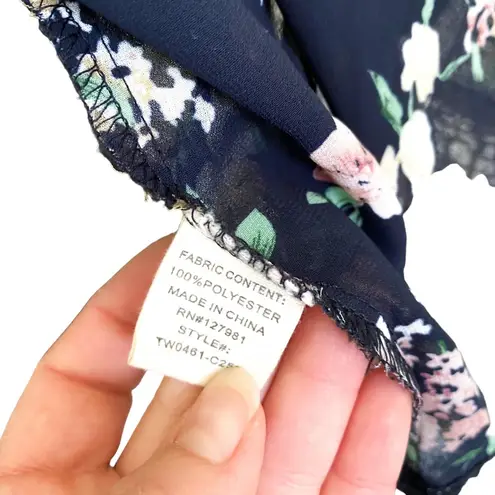 Rachel & Chloe Navy Blue White Floral Fringe Bohemian lace Kimono Size Large