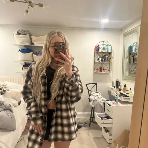 Urban Outfitters Flannel jacket L