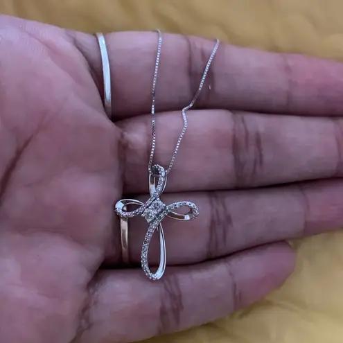 10kt Gold Cross with 10k Box Chain