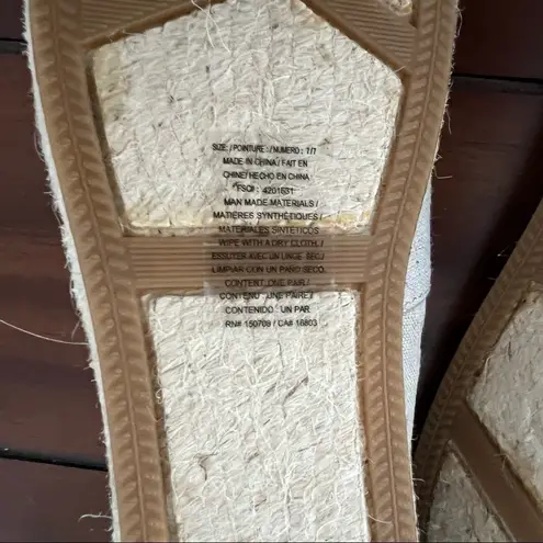 Cushion by Walk by Avon Pineapple Espadrilles Women’s Size 7 #102 Tan