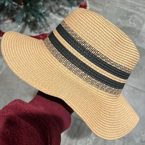 INC Striped Packable Panama Hat, Tan , One Size New w/Tag Retail $44.50