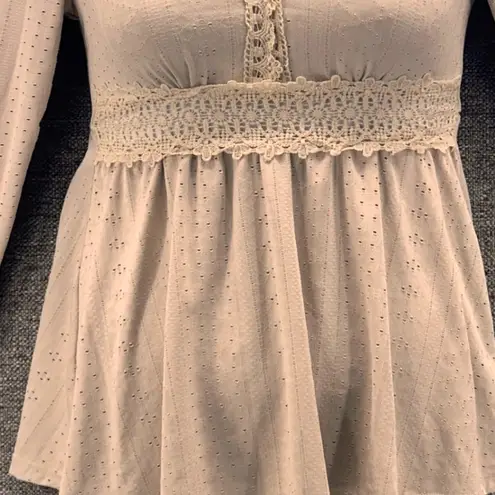 Vintage Etherial Tunic Blouse Medium 90s Boho Flowy Knit Lace Whimsy Stretchy Tan
