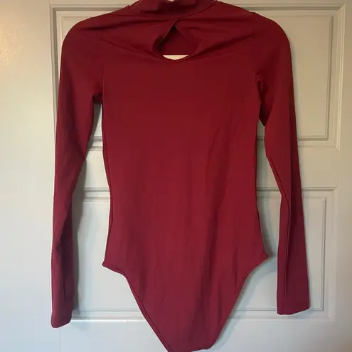 Monat Women's Red Long Sleeve Turtleneck Bodysuit S