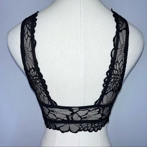 PINK - Victoria's Secret PINK VICTORIA’S SECRET Black Floral Lace High Neck Bralette Bra Small