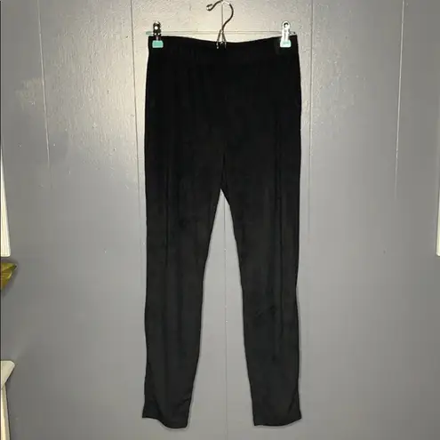 Hue Utopia by Suede Skimmer Leggings Size M